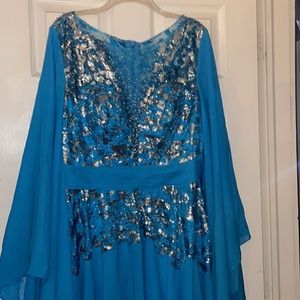 JJs House Ocean Blue Beaded Formal Gown Gorgeous Detail Wing Sleeves Zip…